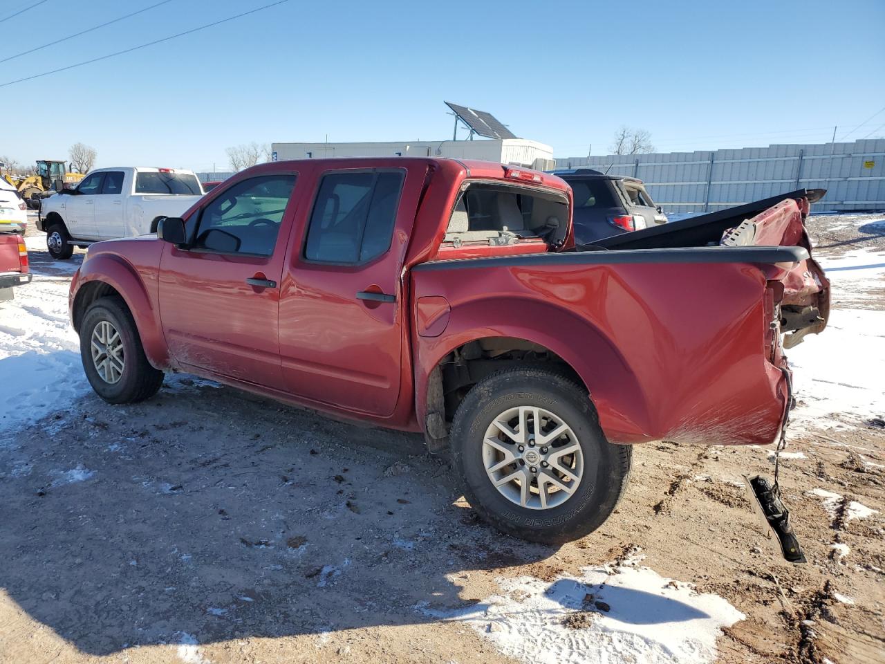 2015 Nissan Navara (Frontier) - Image 2