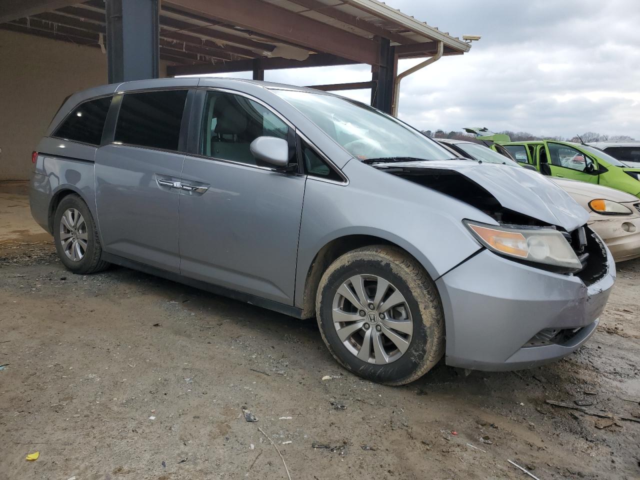 2016 Honda Odyssey - Image 4