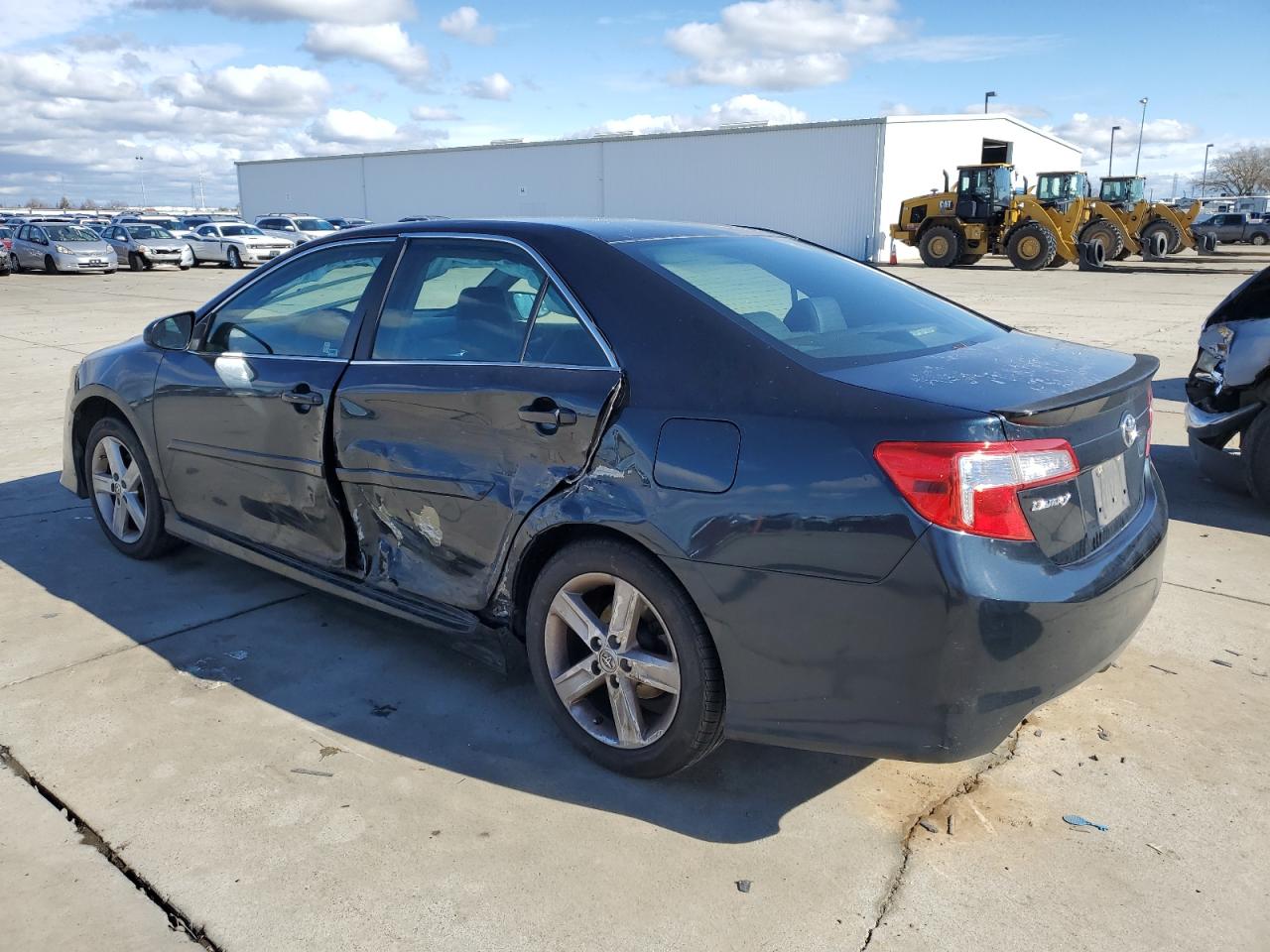 2014 Toyota Camry - Image 2