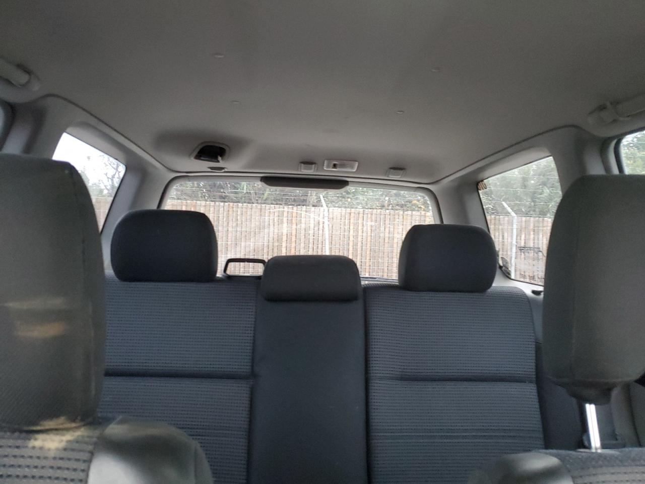 2005 Subaru Forester - Image 10