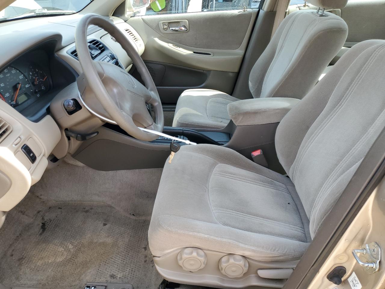 2000 Honda Accord - Image 7