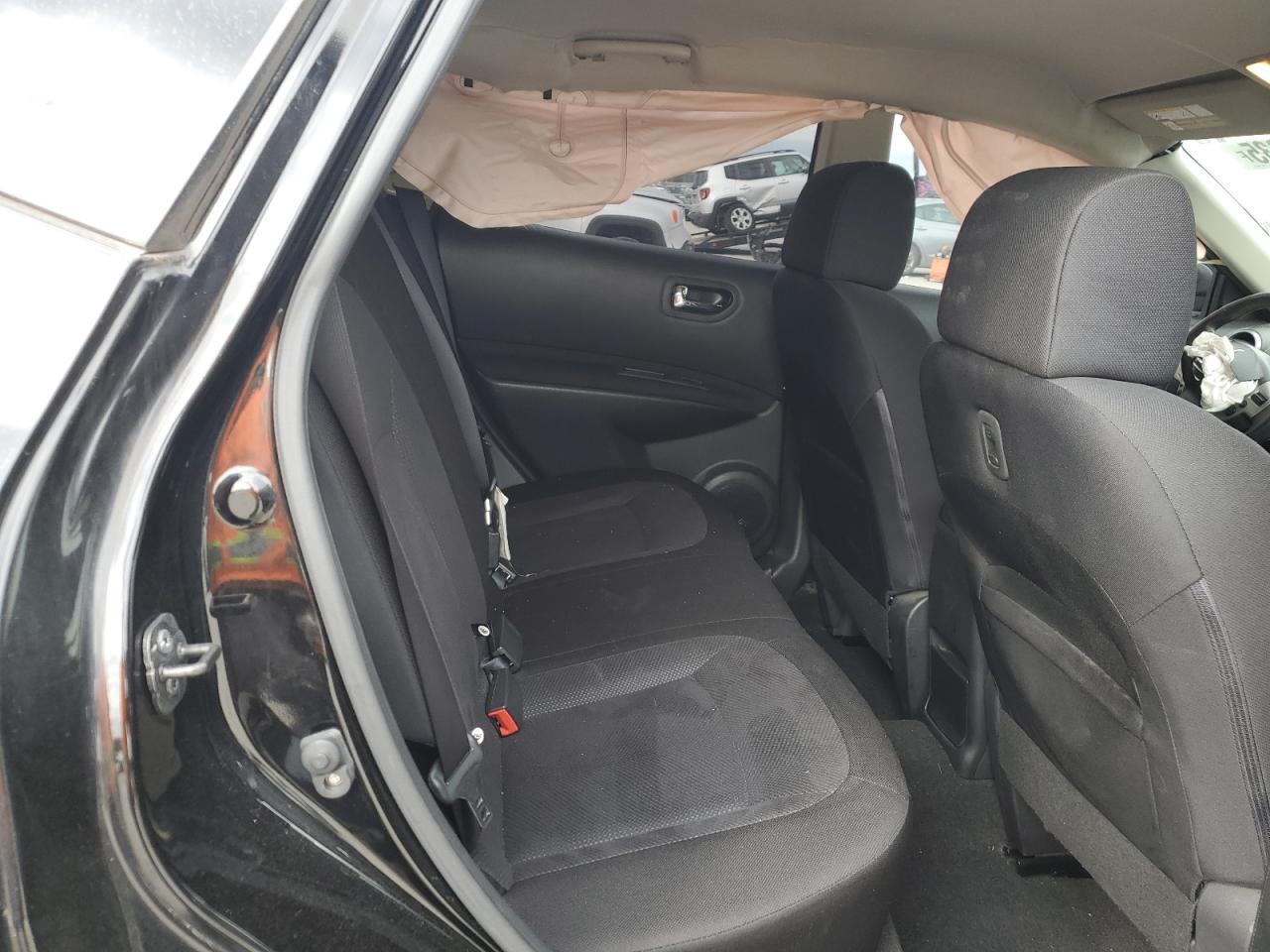 2013 Nissan Rogue - Image 11