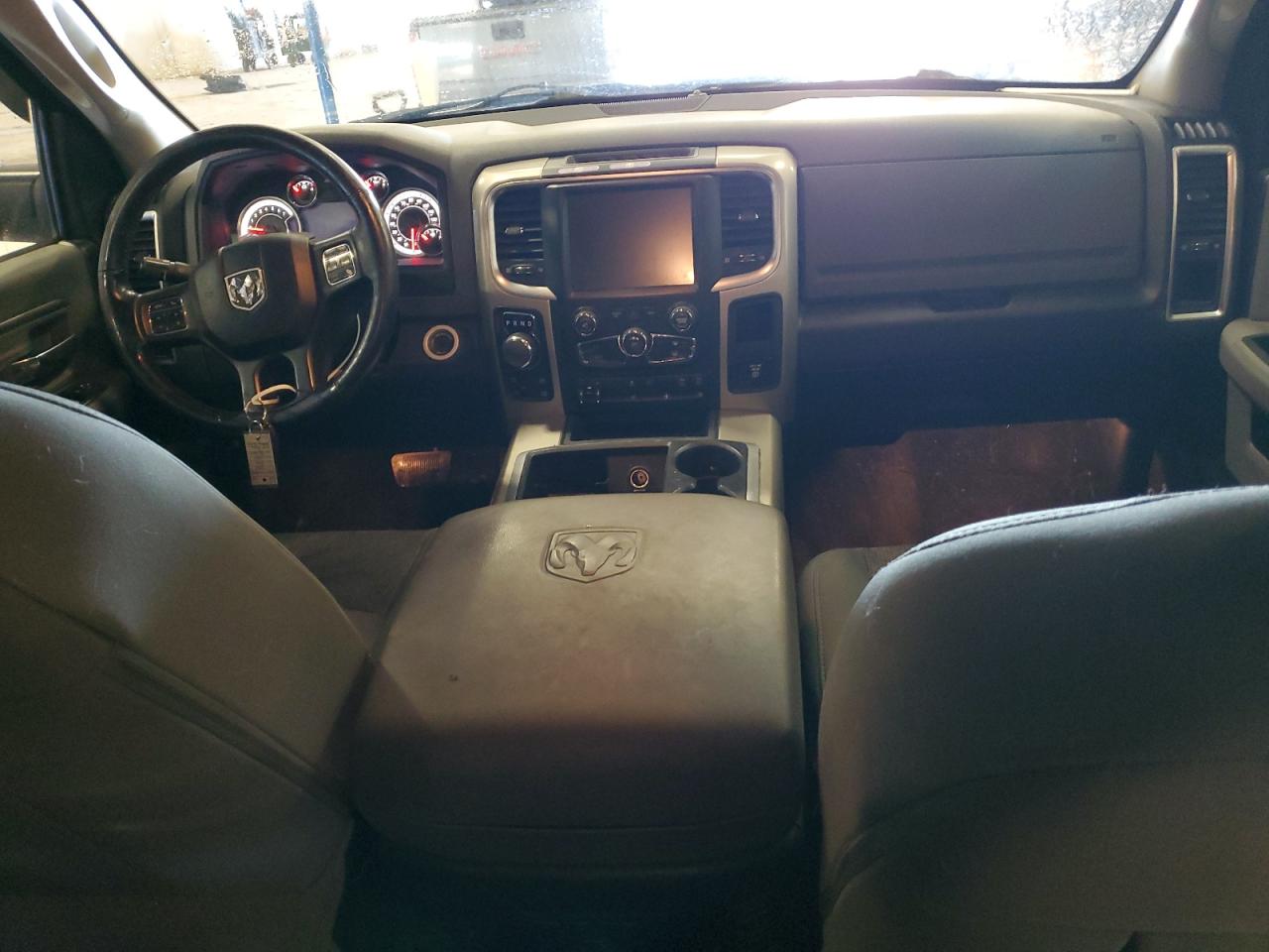 2015 RAM 1500 - Image 8