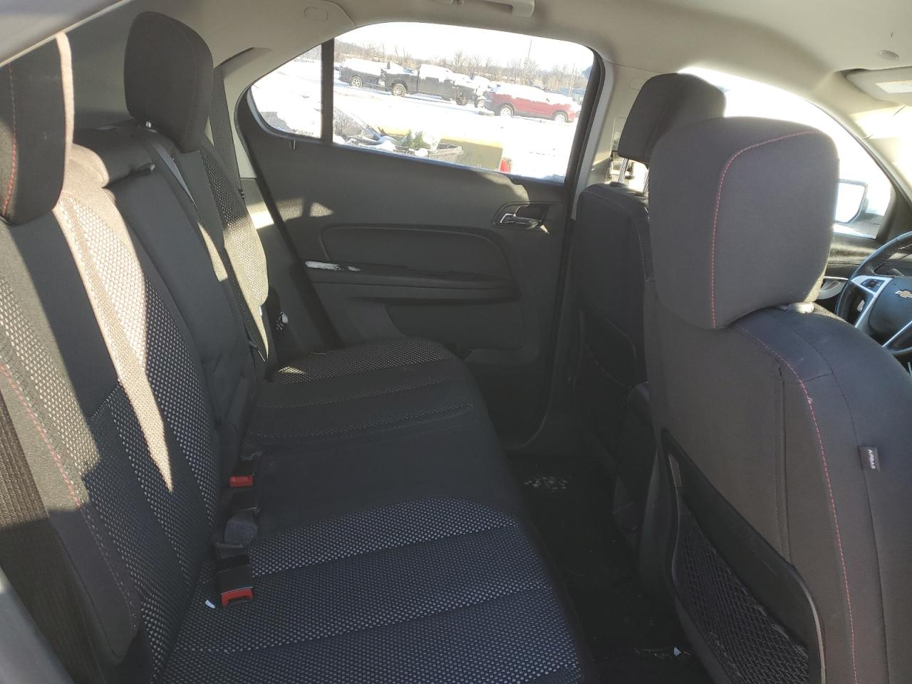 2015 Chevrolet Equinox - Image 11