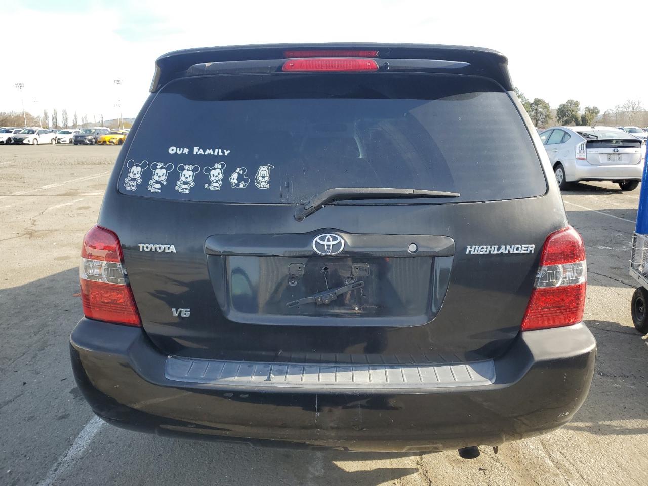 2005 Toyota Highlander - Image 6