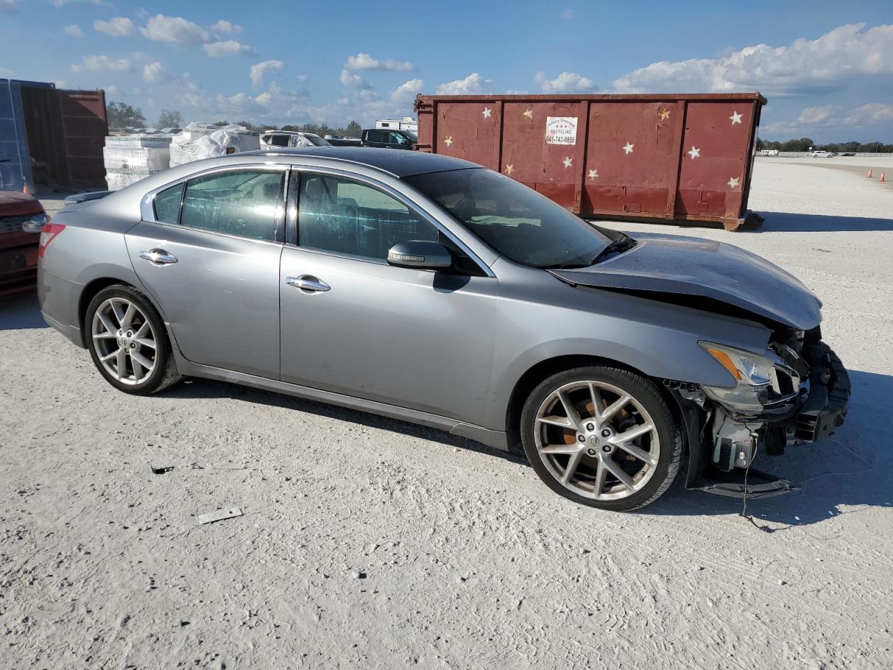 2009 Nissan Maxima - Image 4