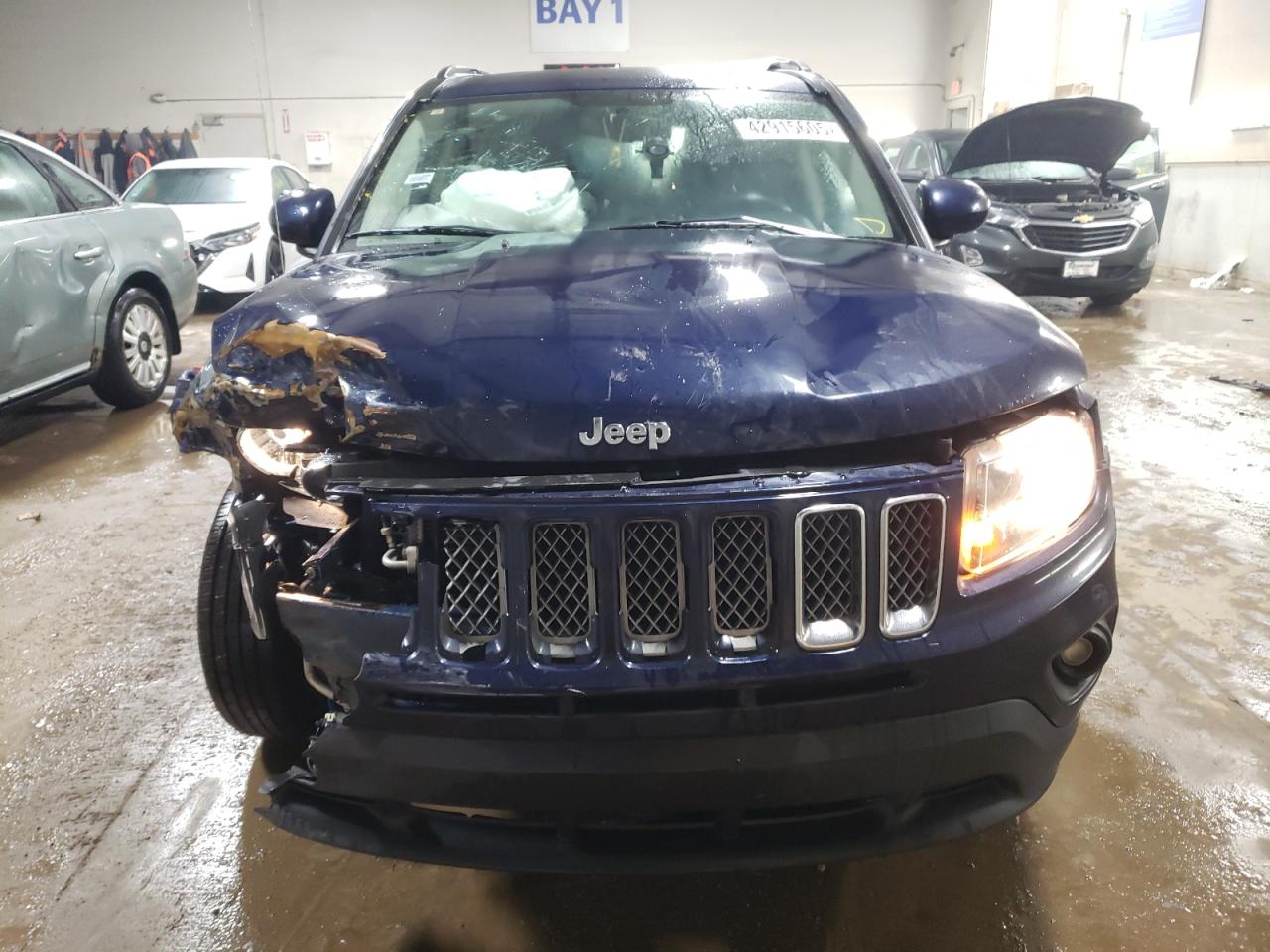 2017 Jeep Compass - Image 5