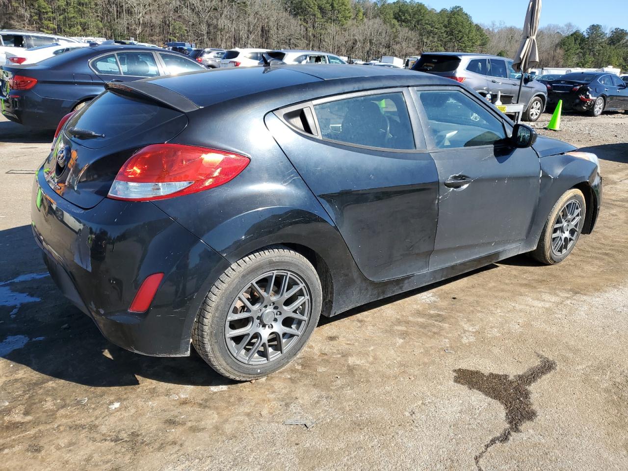 2013 Hyundai Veloster - Image 3