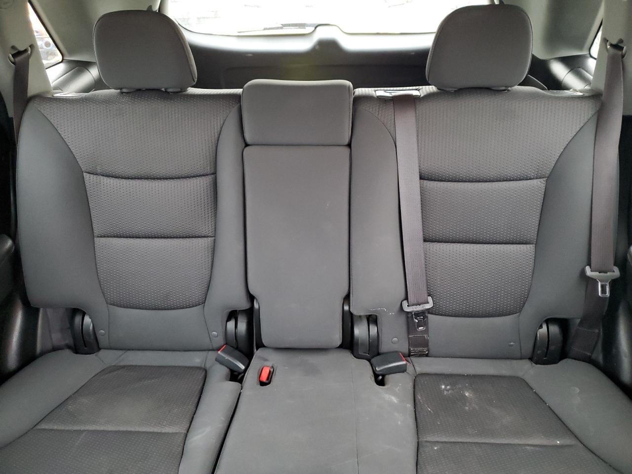 2012 Kia Sorento - Image 10