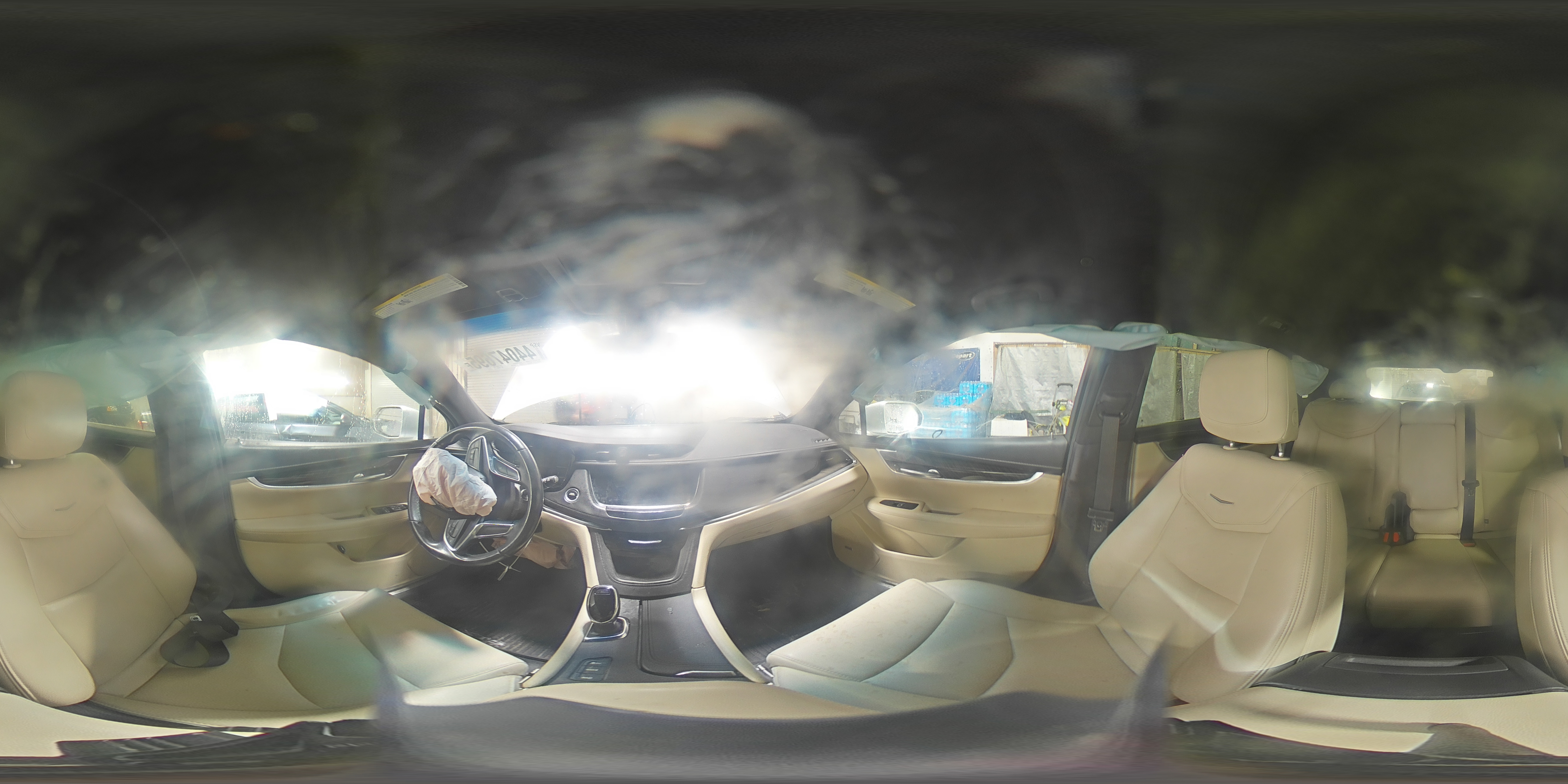 2018 Cadillac XT5 - Image 14