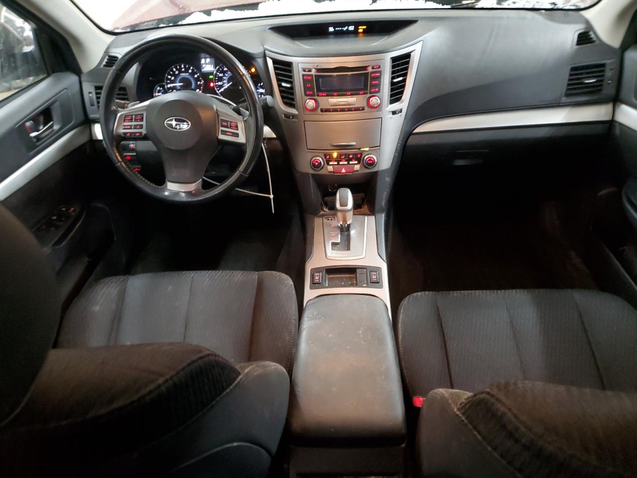 2012 Subaru Outback - Image 8