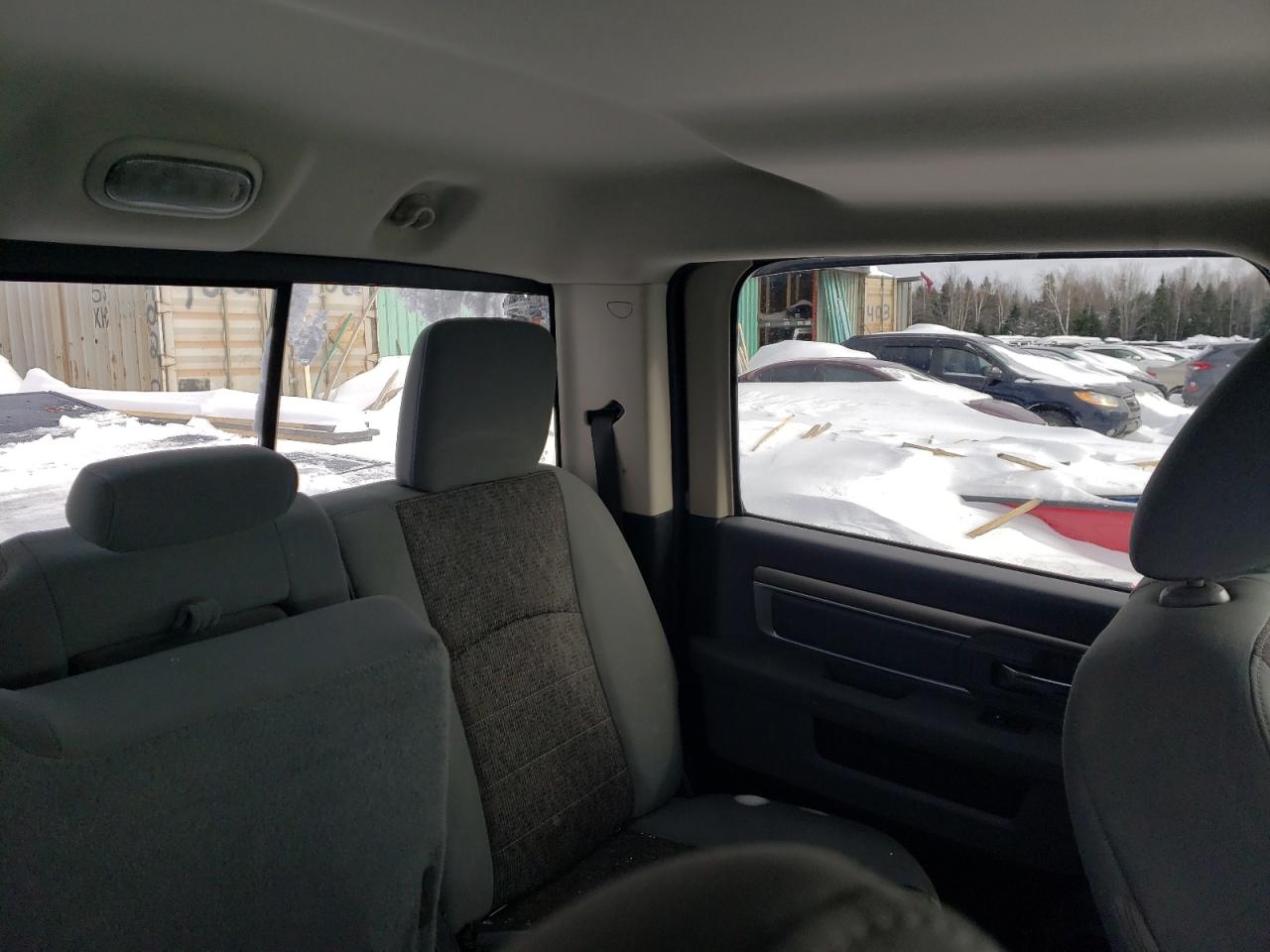 2014 RAM 1500 - Image 10