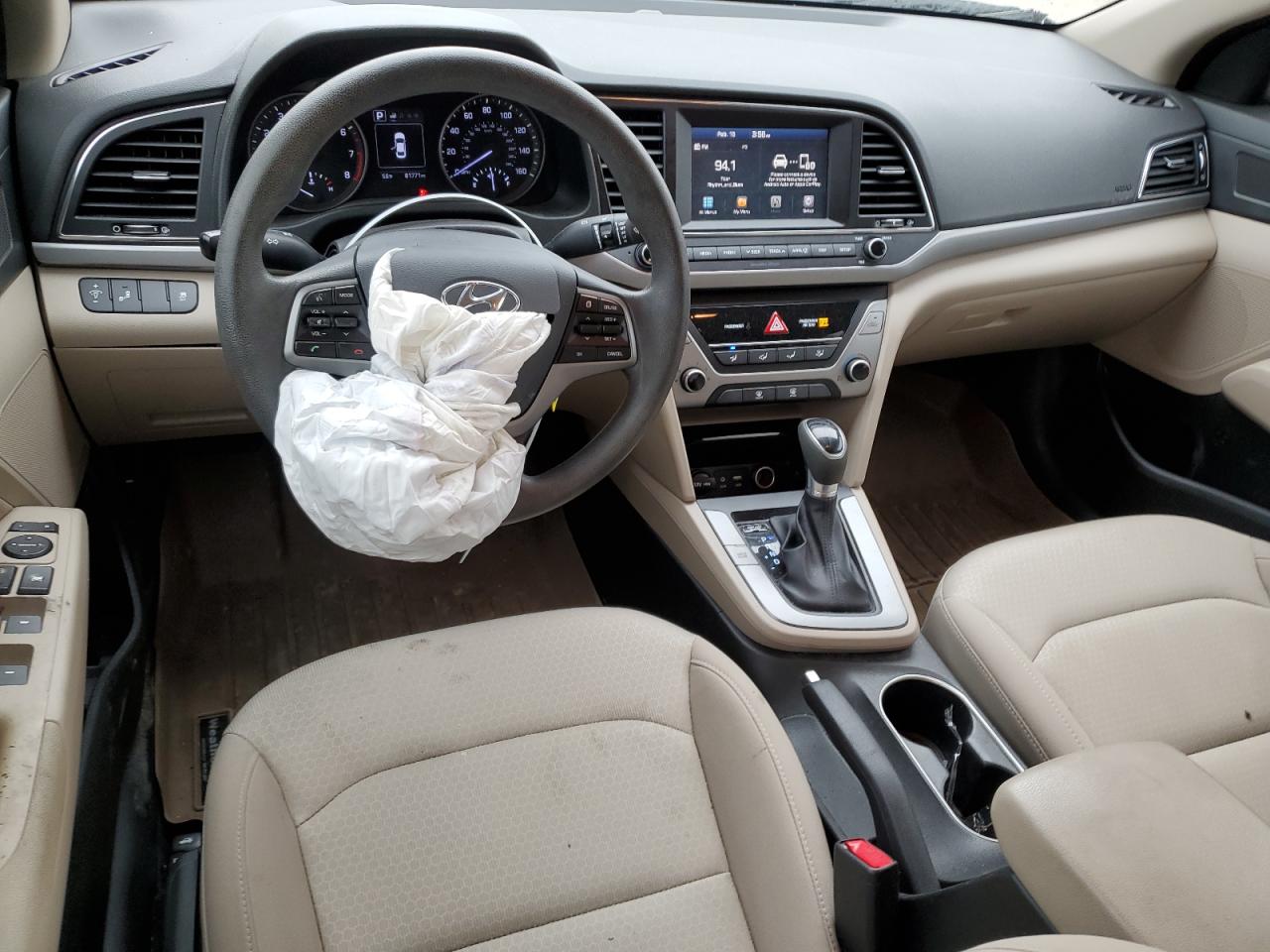 2018 Hyundai Elantra - Image 8