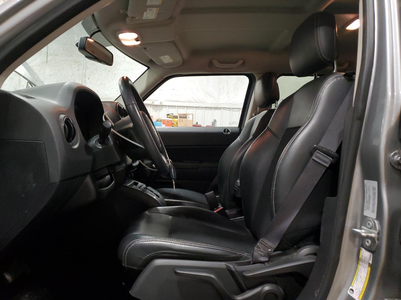 2016 Jeep Liberty (Patriot) - Image 7
