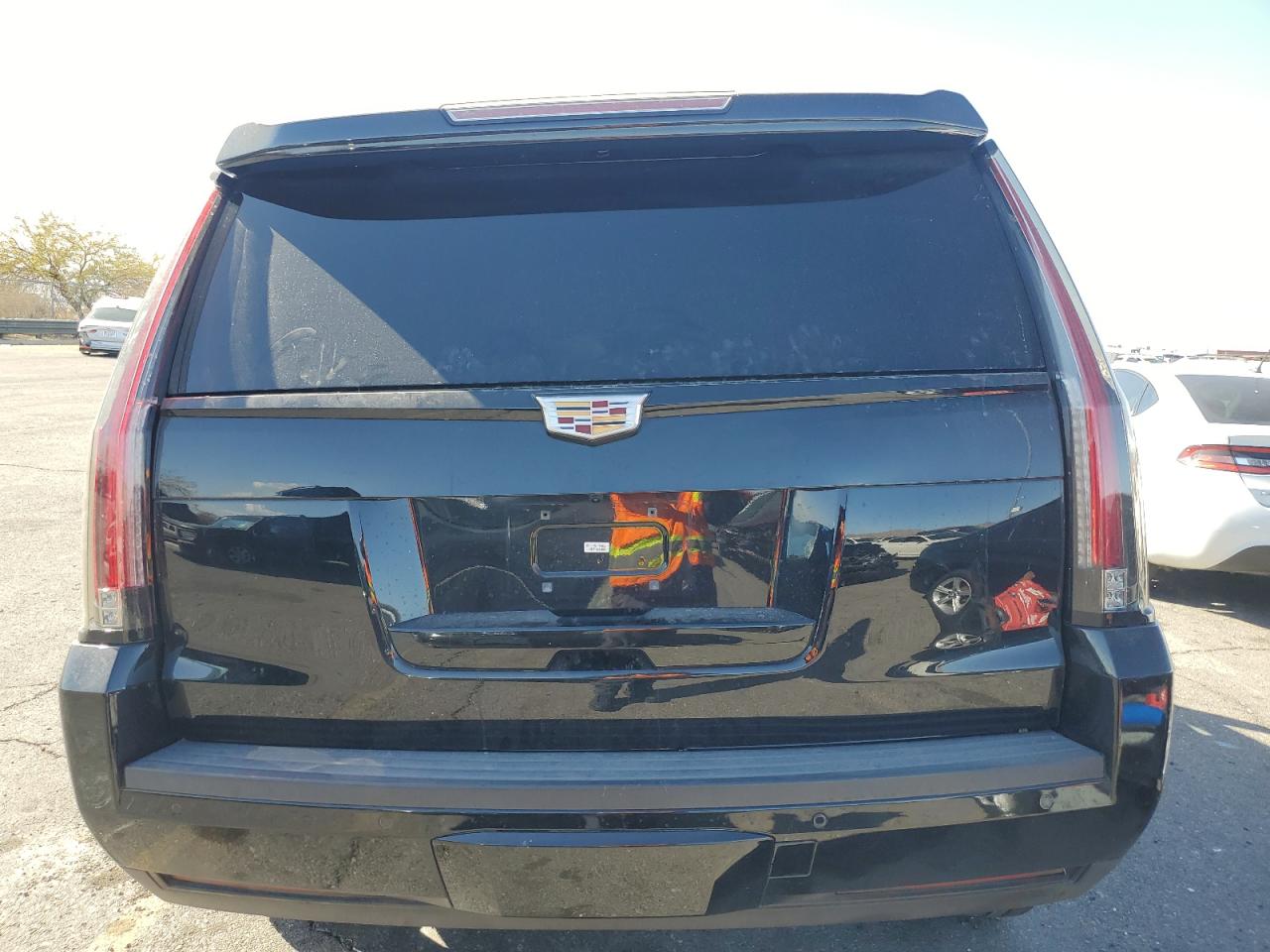 2016 Cadillac Escalade - Image 6