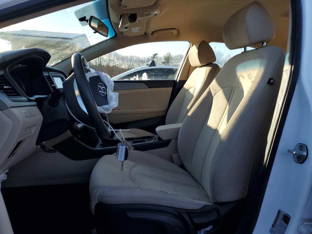 2018 Hyundai Sonata - Image 7