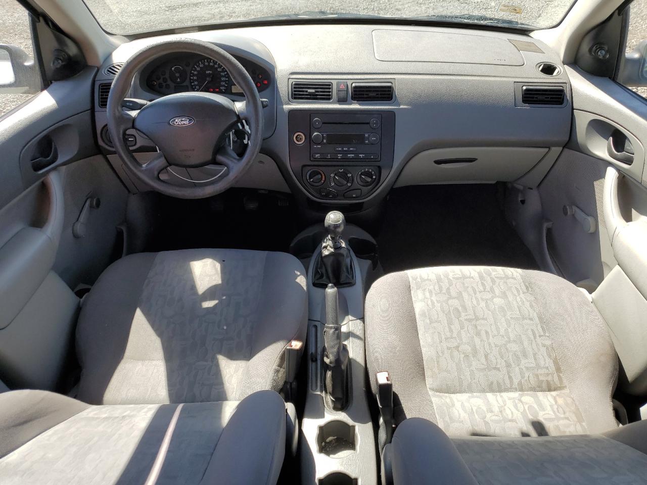 2005 Ford Focus - Image 8