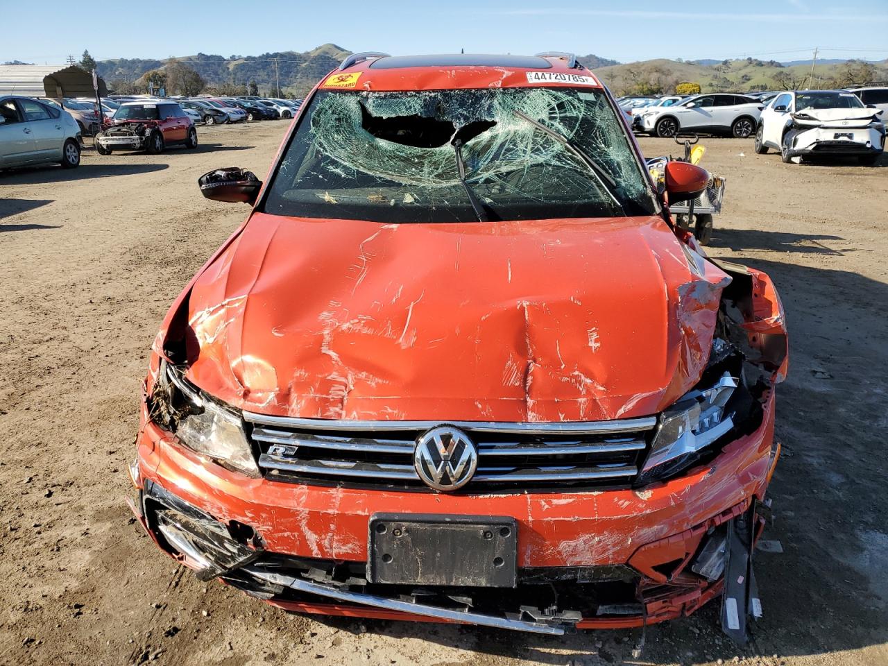 2018 Volkswagen Tiguan - Image 5