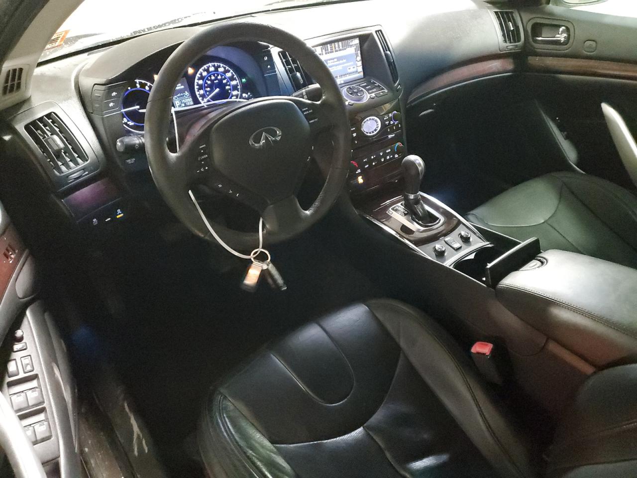 2011 Infiniti G - Image 8