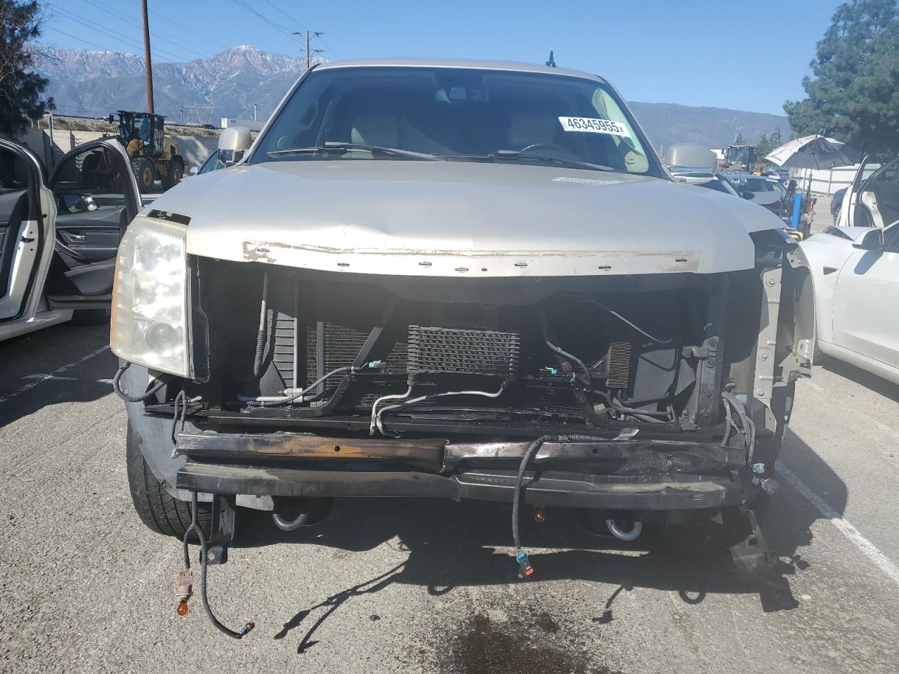 2007 Cadillac Escalade - Image 5