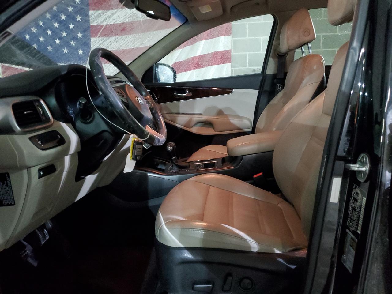 2017 Kia Sorento - Image 7