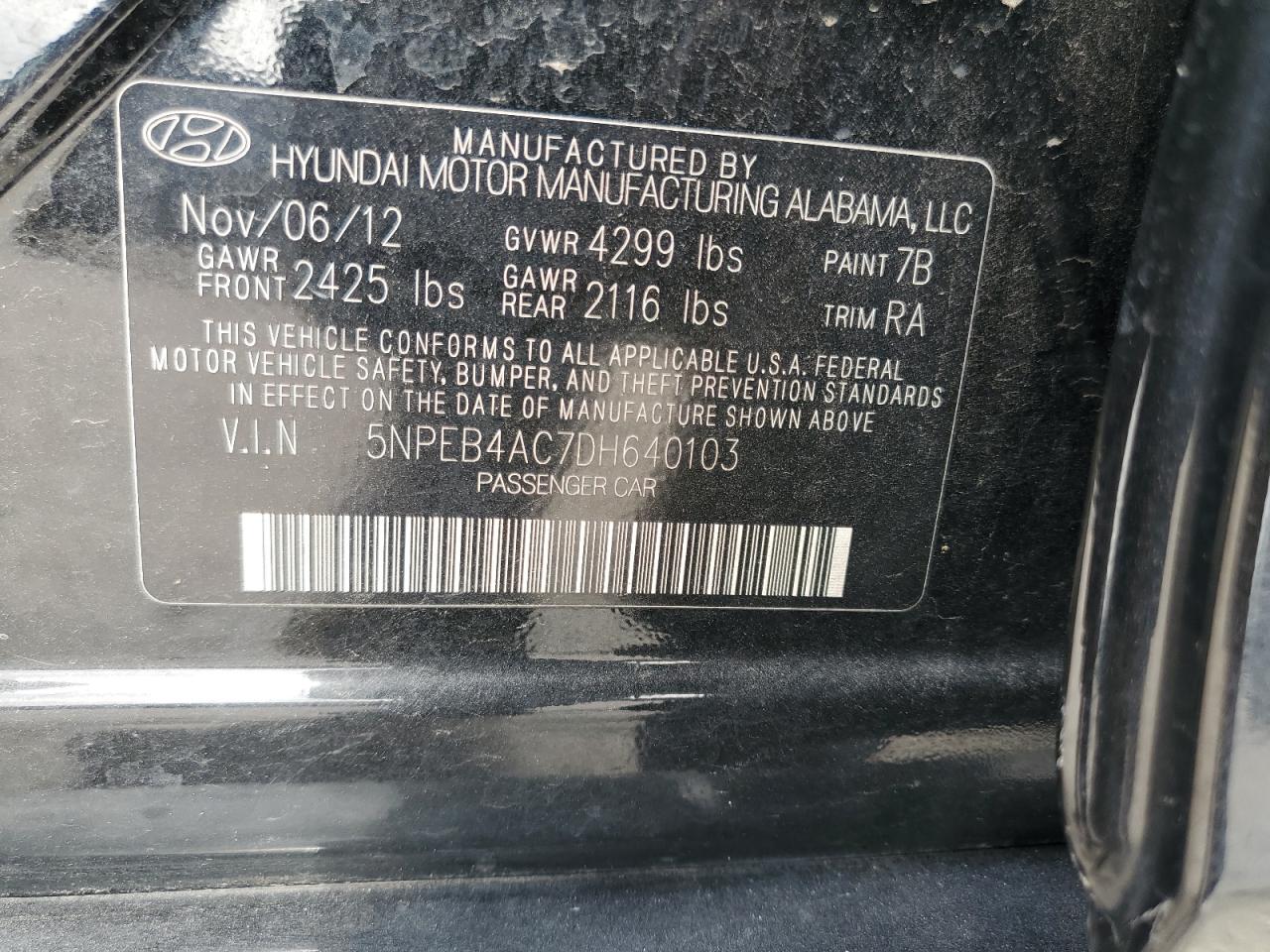 2013 Hyundai Sonata - Image 14