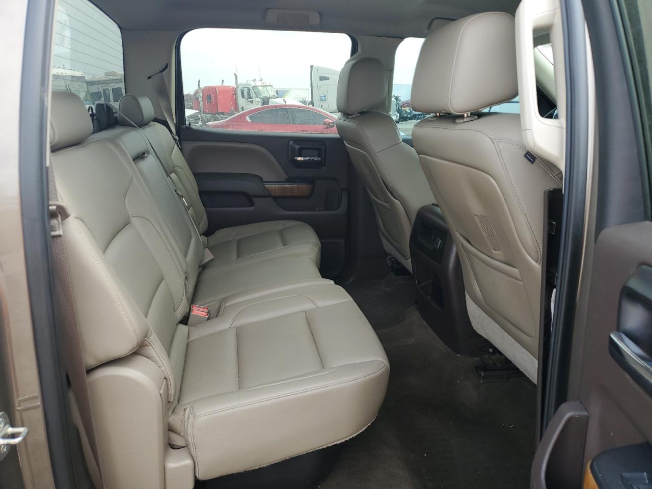 2015 GMC Sierra - Image 10