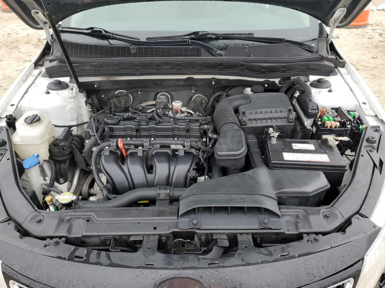 2013 Kia Optima - Image 11