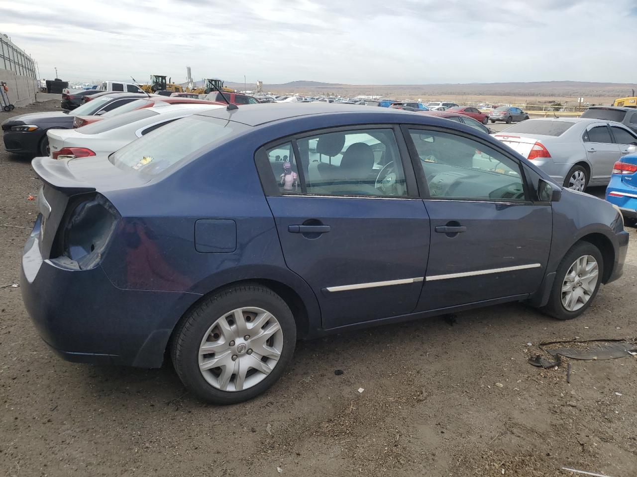 2012 Nissan Sentra - Image 3