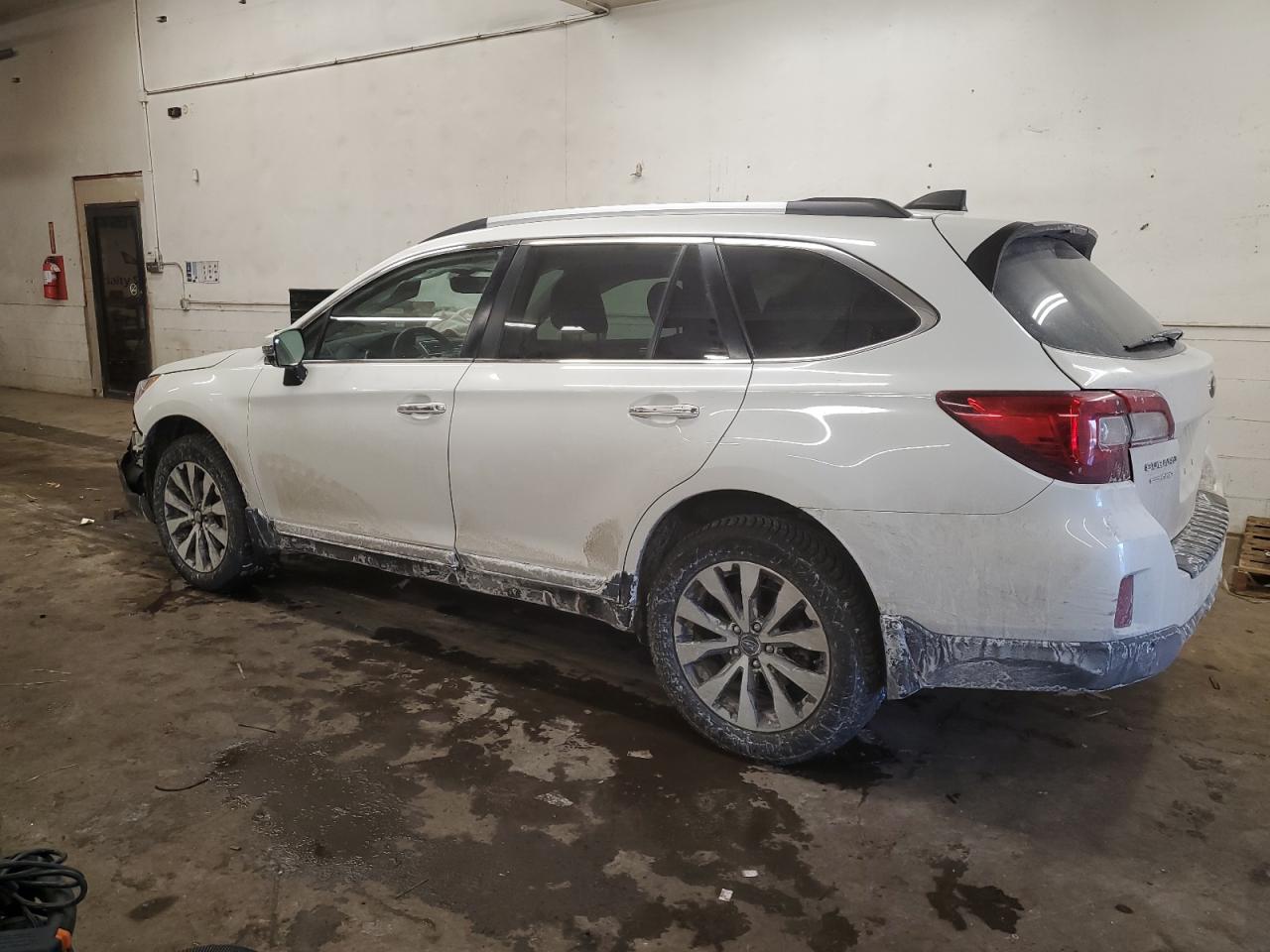 2017 Subaru Outback - Image 2