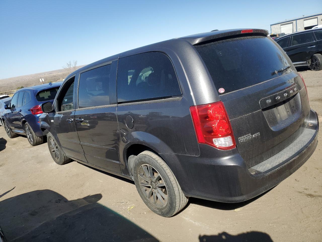 2014 Dodge Caravan - Image 2
