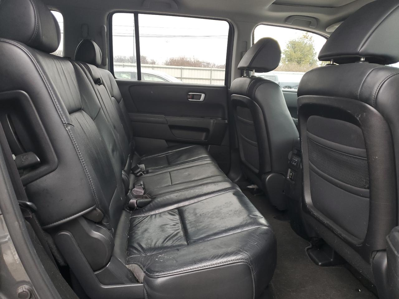 2011 Honda Pilot - Image 11