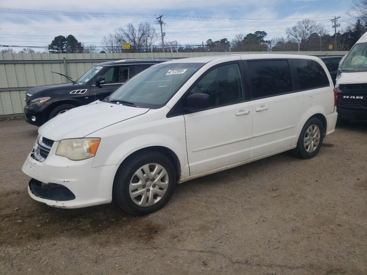 2014 Dodge Caravan - Image 1