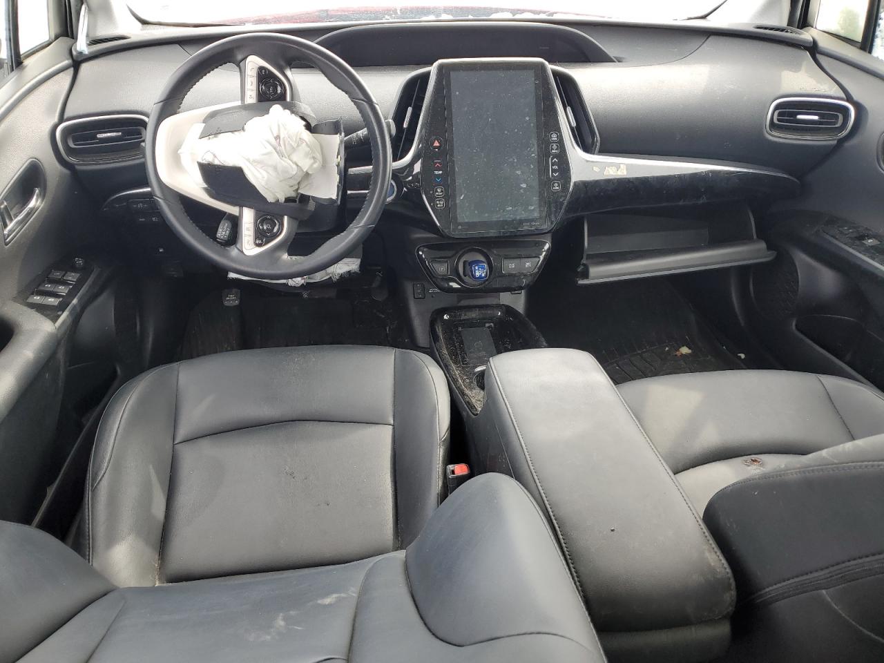 2018 Toyota Prius - Image 8