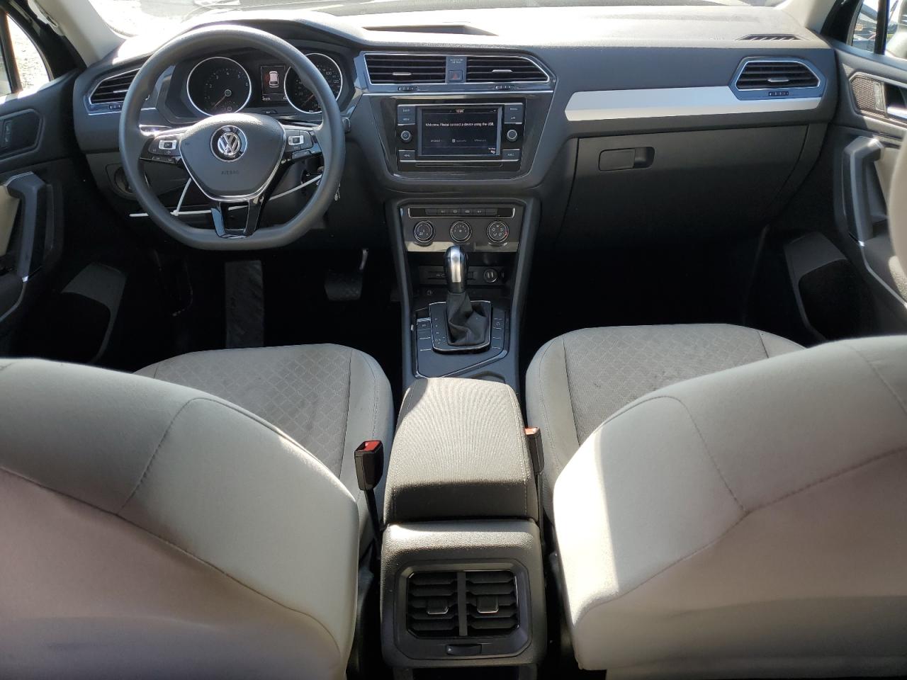2020 Volkswagen Tiguan - Image 8