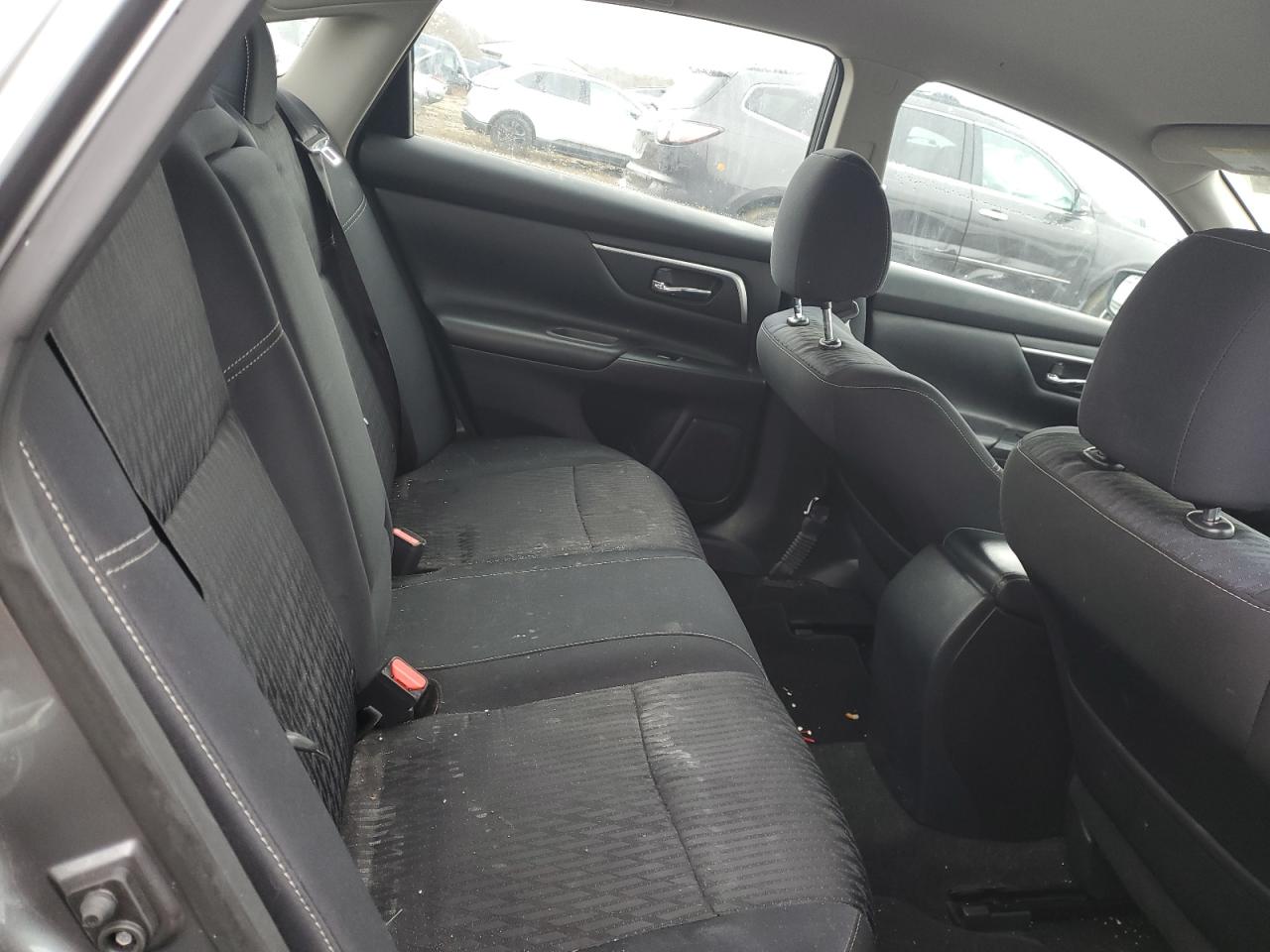 2018 Nissan Altima - Image 10