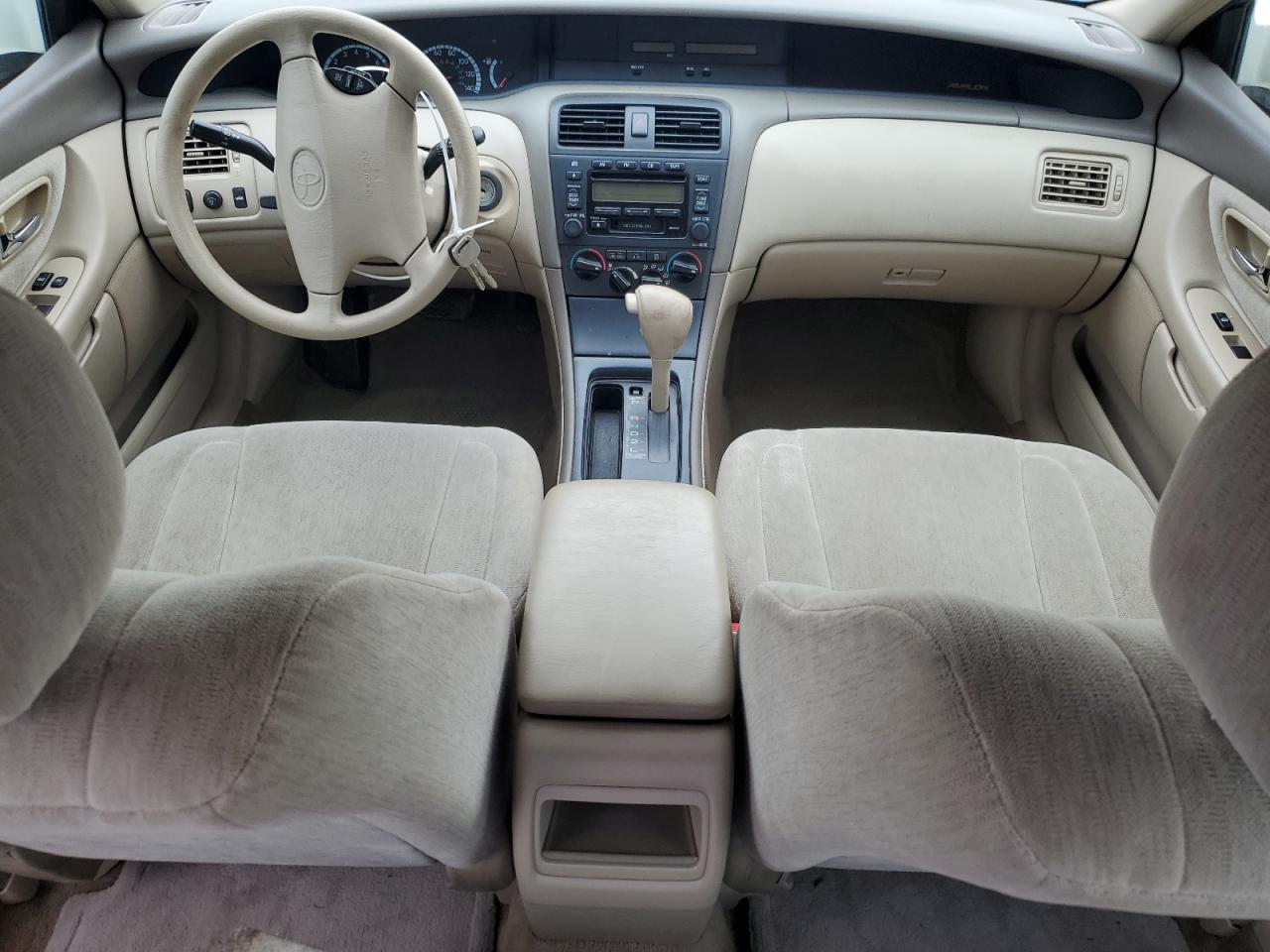 2000 Toyota Avalon - Image 8