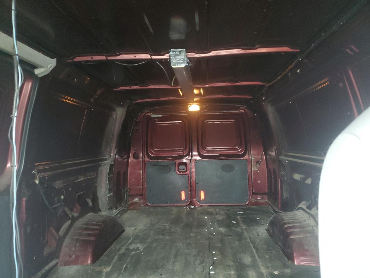 2011 Ford Econoline - Image 10