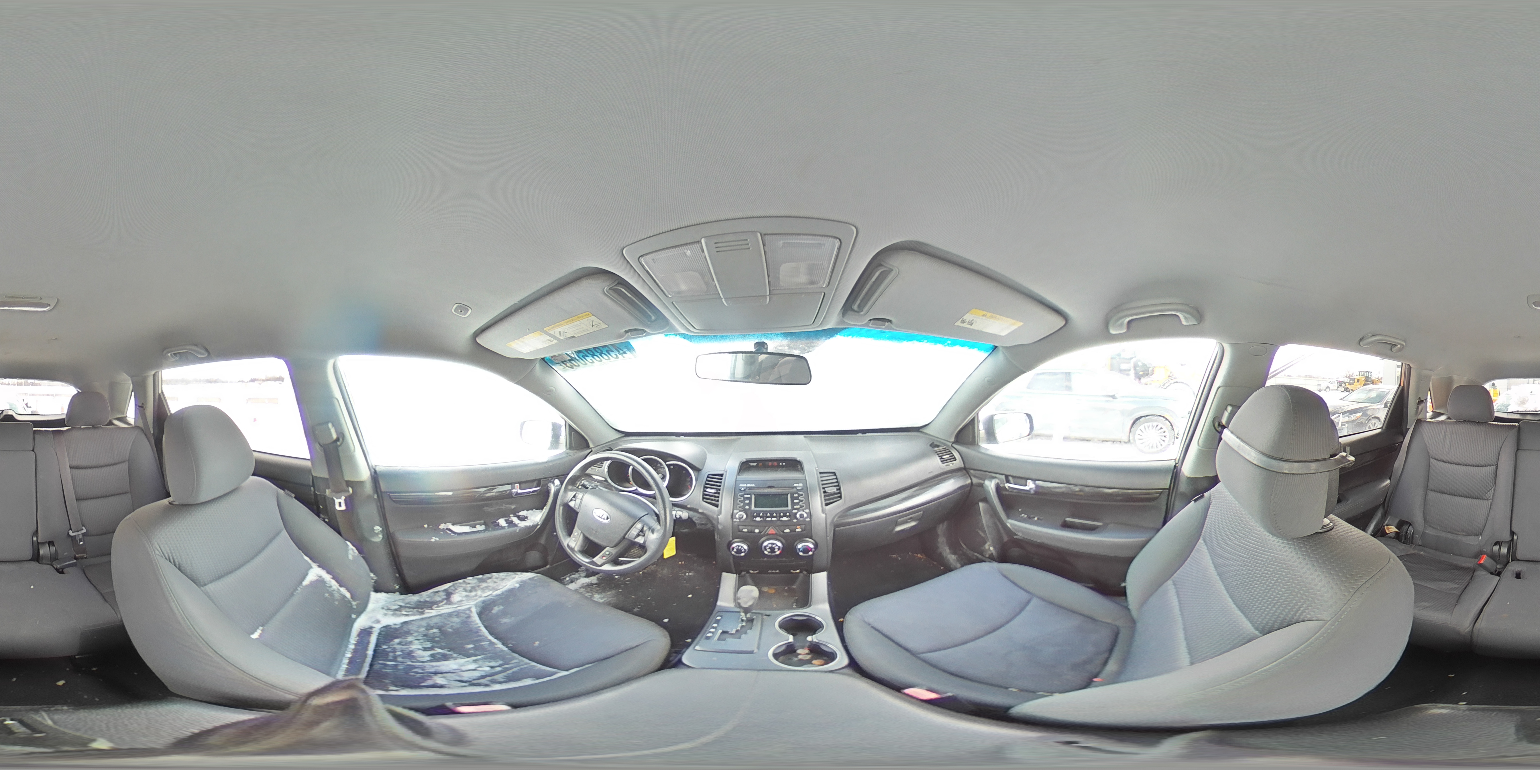 2012 Kia Sorento - Image 14