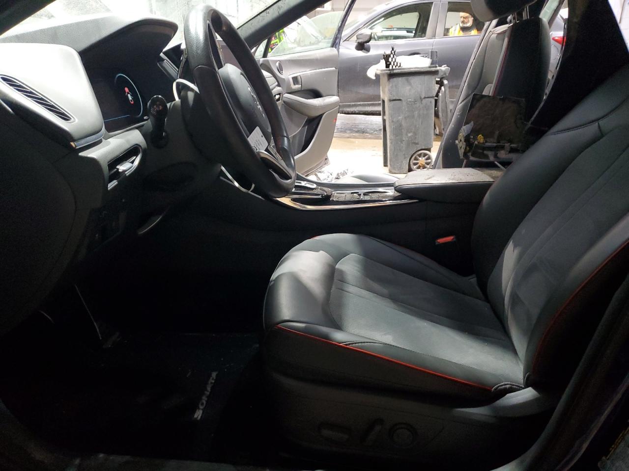 2022 Hyundai Sonata - Image 7