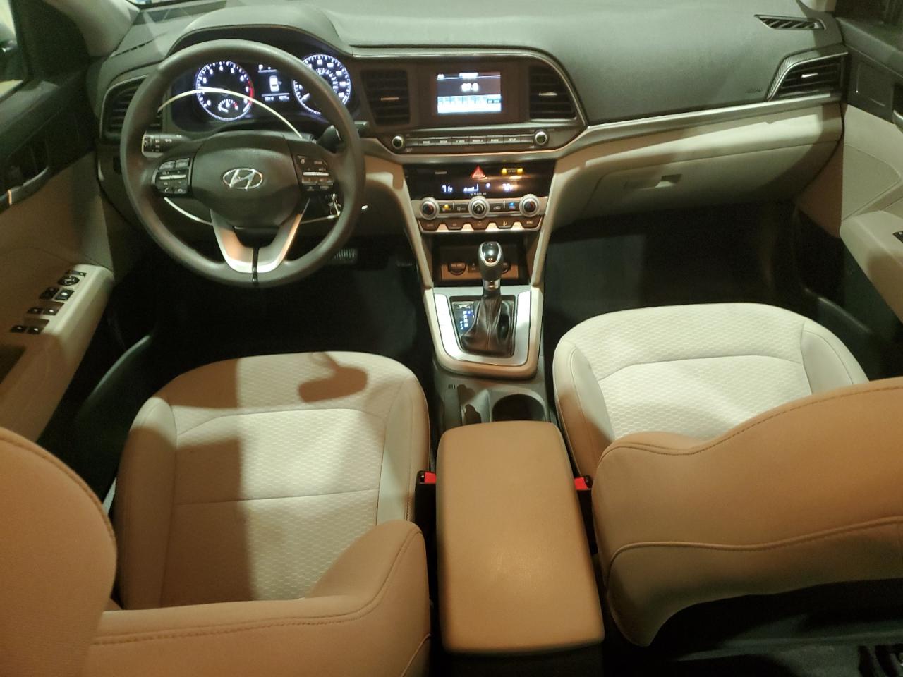 2020 Hyundai Elantra - Image 8