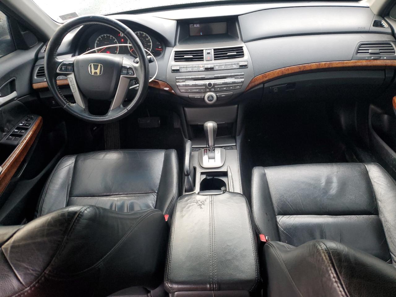 2012 Honda Accord - Image 8