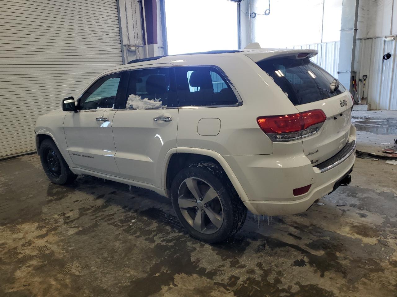 2016 Jeep Grand Cherokee - Image 2