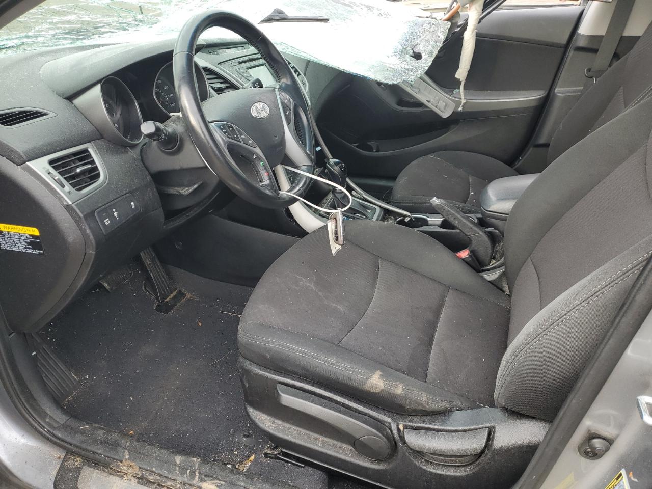 2016 Hyundai Elantra - Image 7
