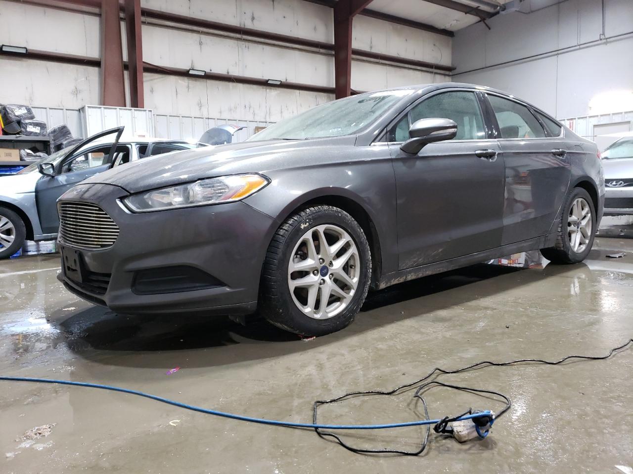 2016 Ford Fusion - Image 1
