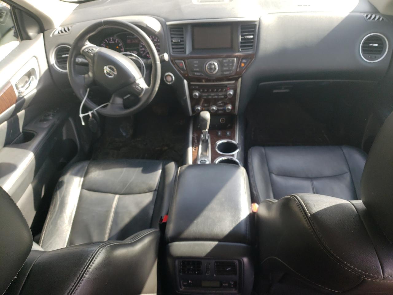 2013 Nissan Pathfinder - Image 8
