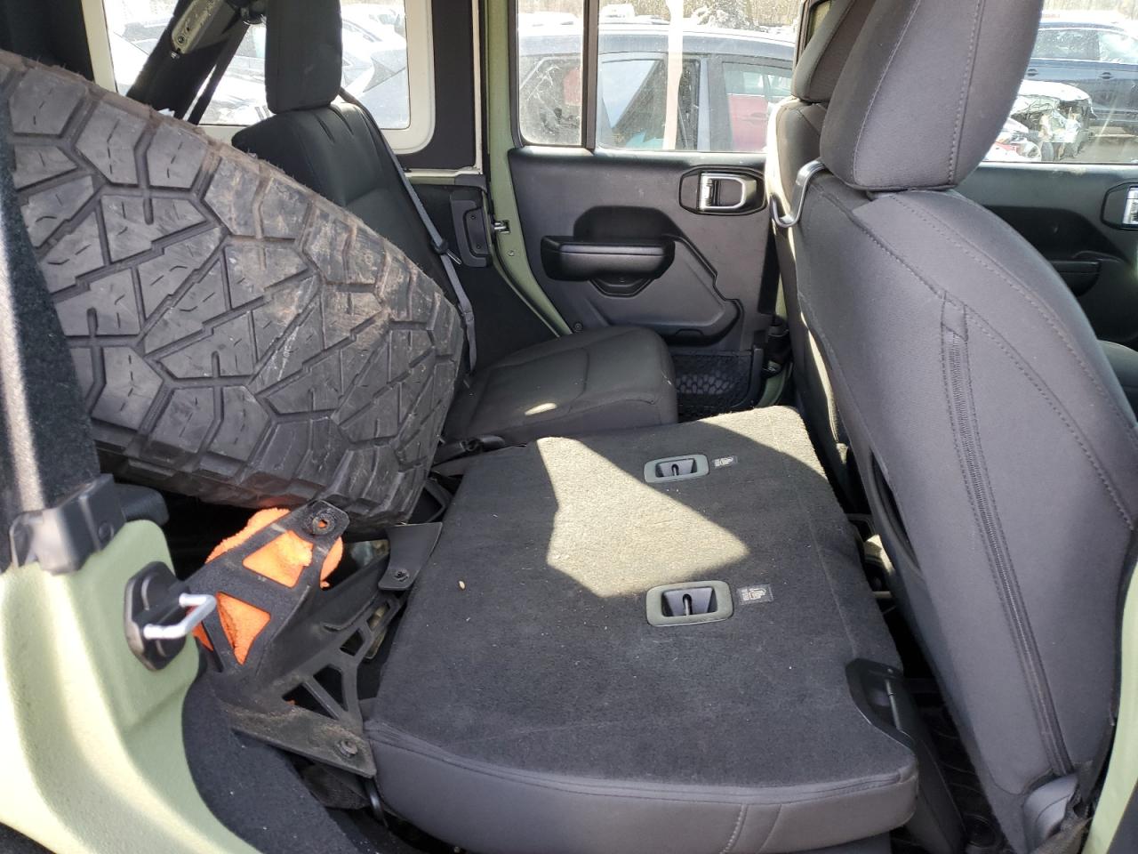 2018 Jeep Wrangler - Image 10