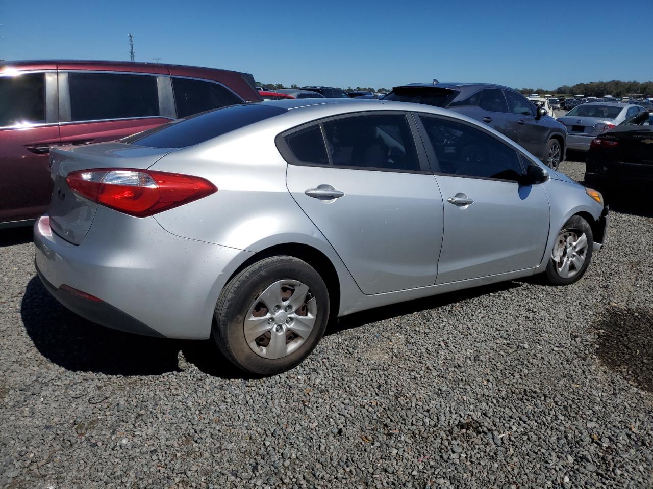 2015 Kia Forte - Image 3