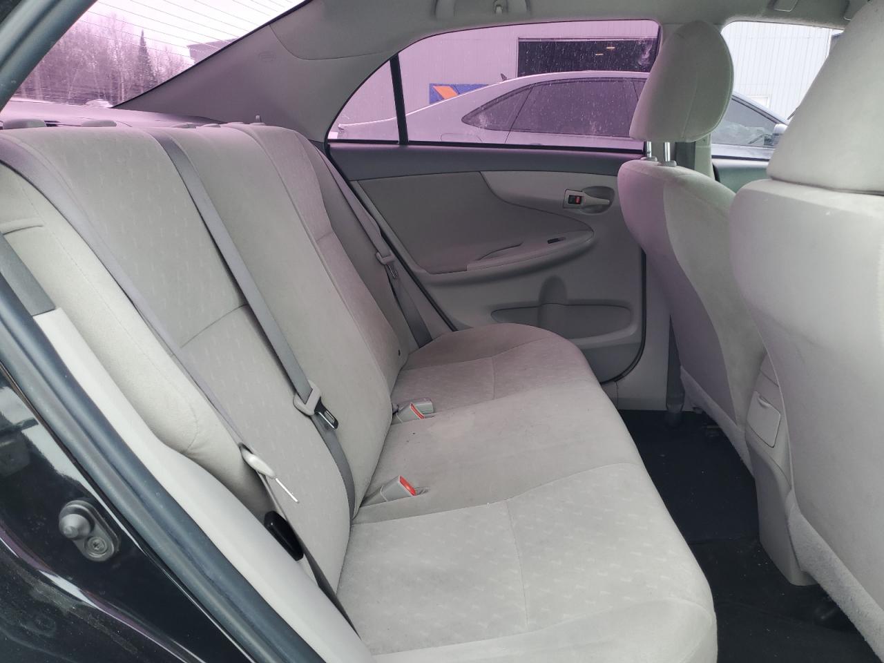 2010 Toyota Corolla - Image 10