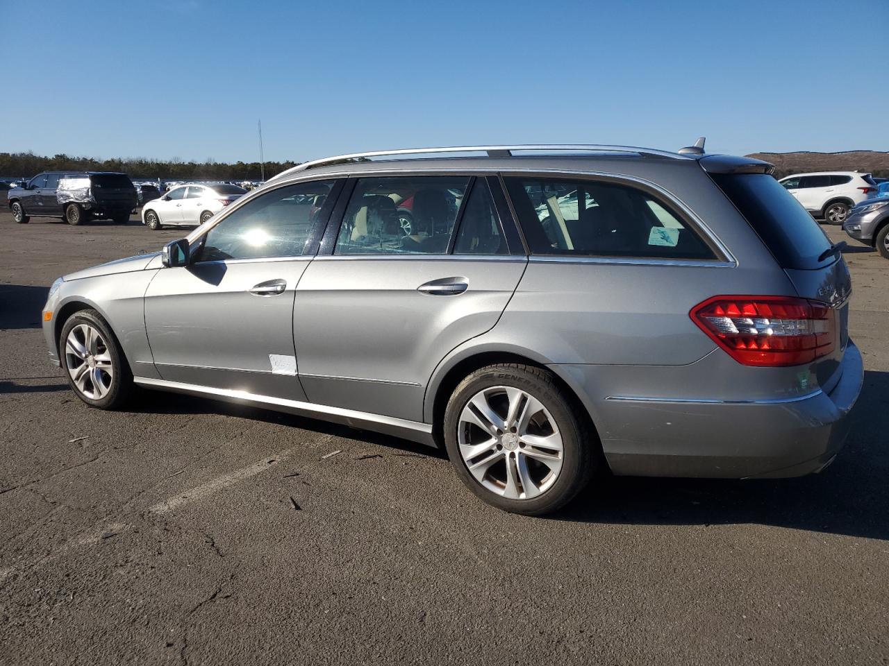 2011 Mercedes-Benz E-klasse - Image 2
